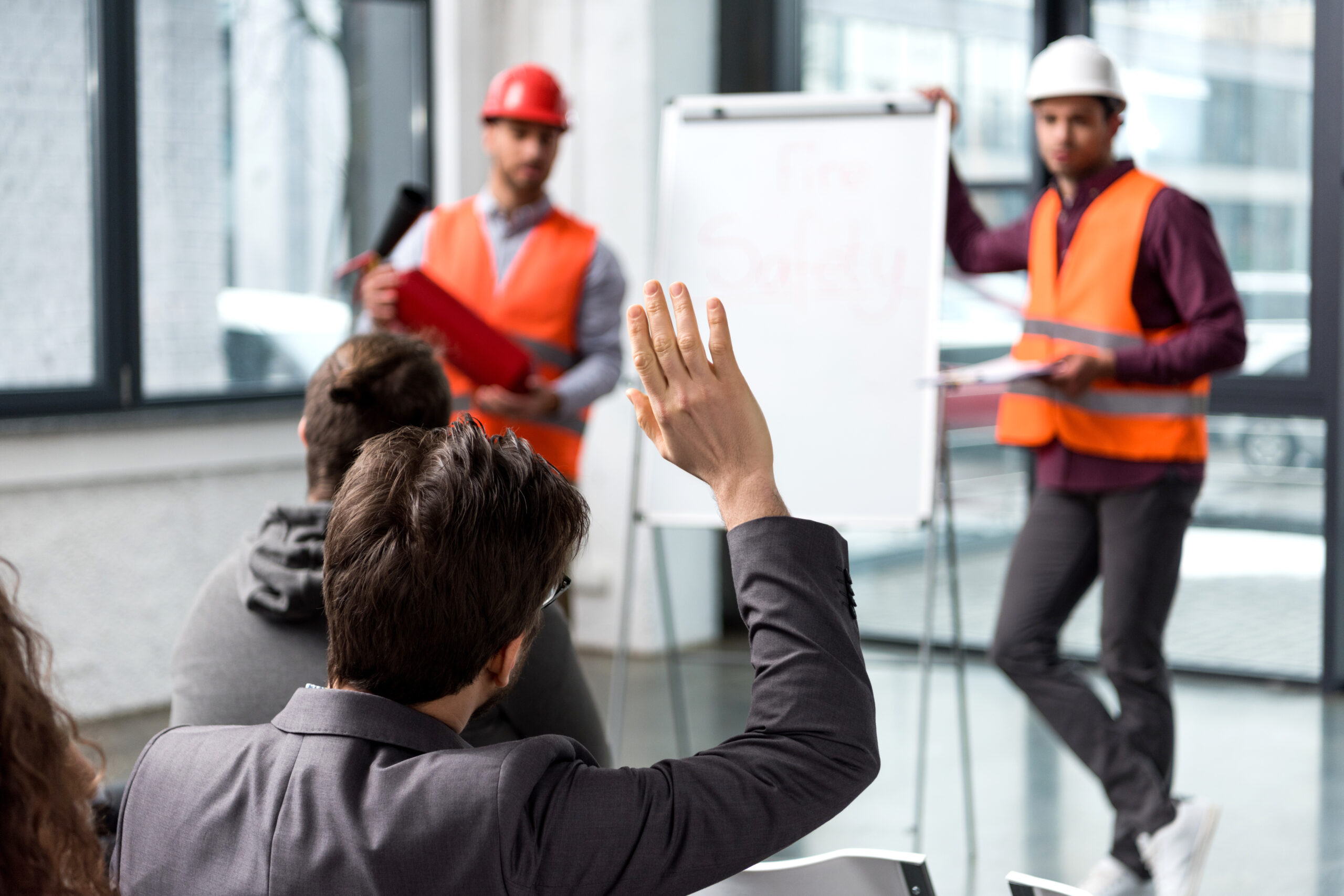 expertos en capacitaciones de seguridad y salud en el trabajo
